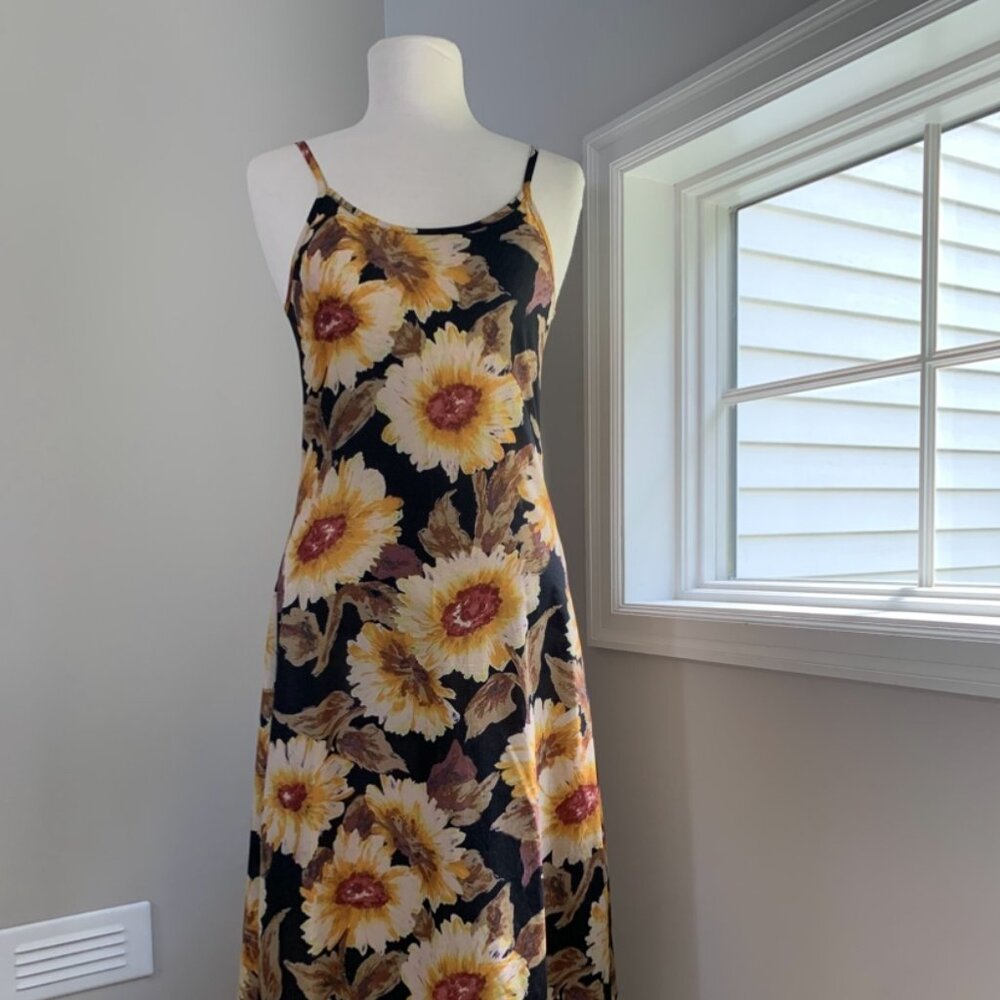 Link Landscape Vintage Sunflower Dress